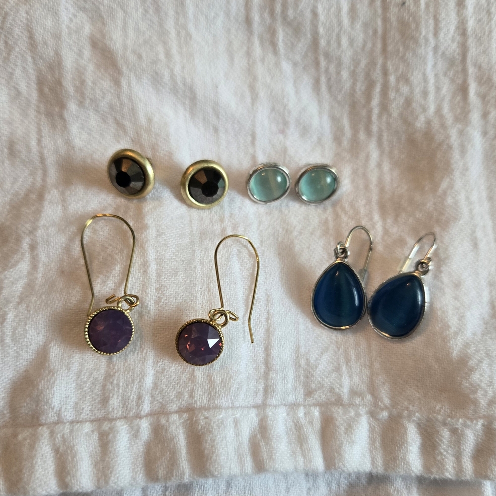 Elegant Lot Of Earrings LOFT